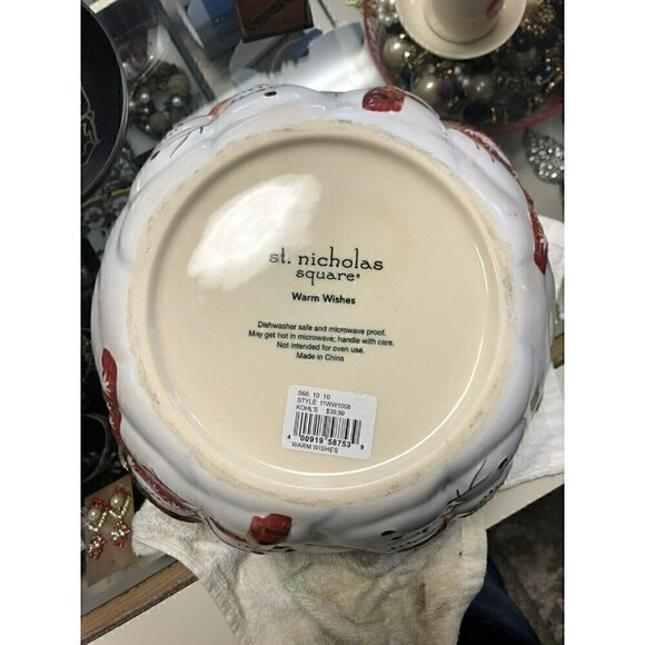 St. Nicholas Square WARM WISHES 4qt‎ Serving Bowl. 10” W By 5” Tall - Picture 3 of 5